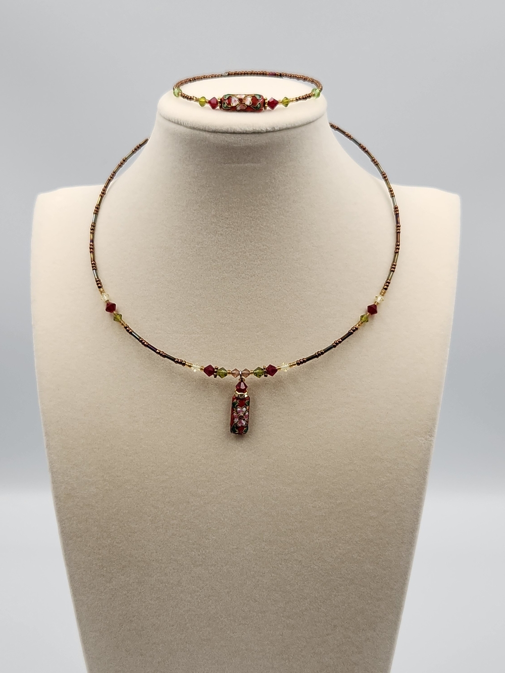 Handcrafted Red Crystal Pendant Necklace and Bracelet Set